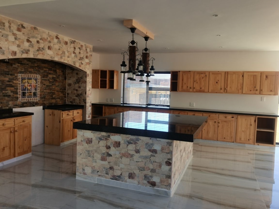 5 Bedroom Property for Sale in Royalston Residential Estate and Wildlife Reserve Eastern Cape